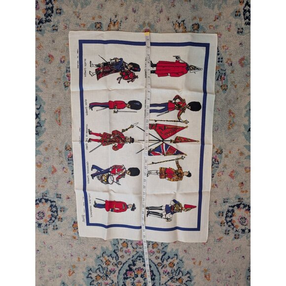 Vintage Mid Century Lamont Irish‎ Linen Souvenir Tea Towel - Royal Guards - Picture 7 of 7